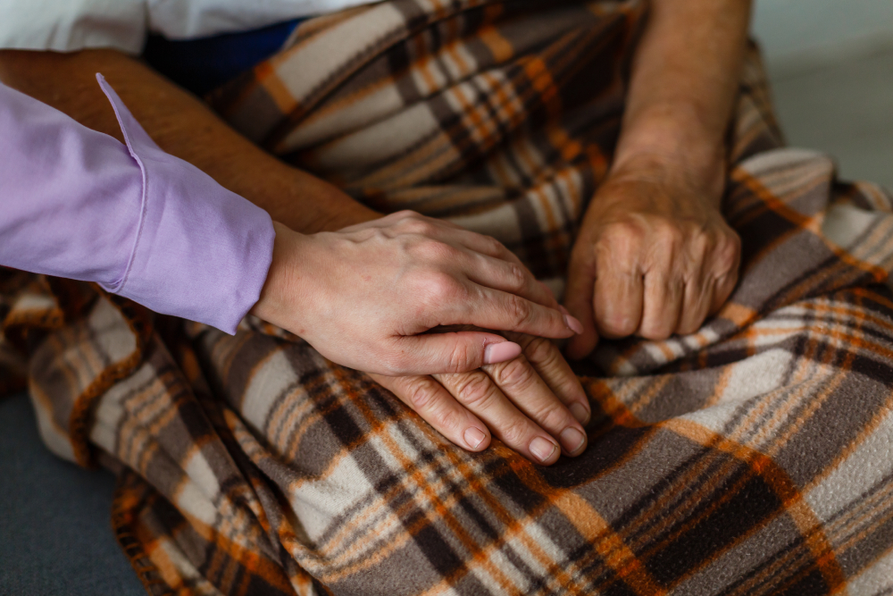 In Liebe Abschied nehmen: Hospiz, palliative Begleitung & Bestattung im Blick